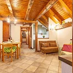 Casa Leonida 아파트